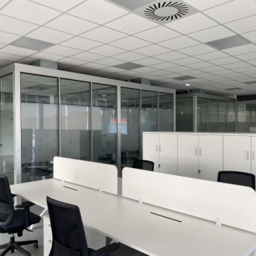 Mampara de cristal especial OFI 77 cubos