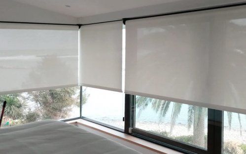 Estores y cortinas venecianas Estores y cortinas venecianas